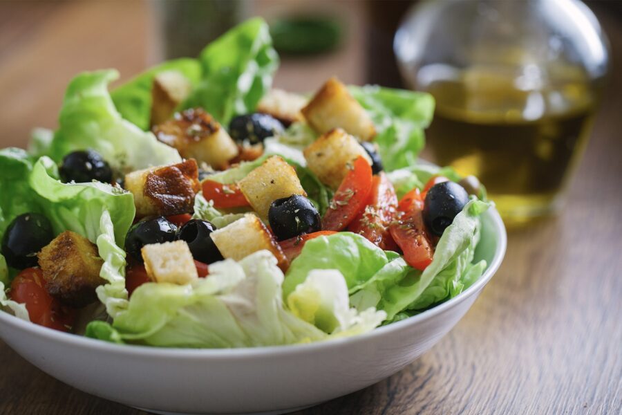 I piatti mediterranei più ricchi di fibre e come cucinarli