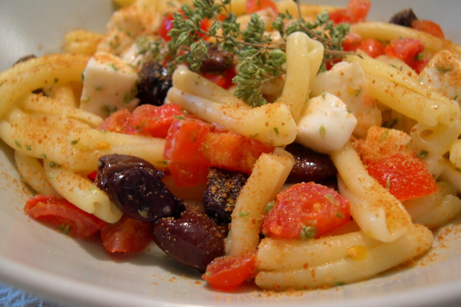 Ricette mediterranee con pomodori: idee gustose e fresche